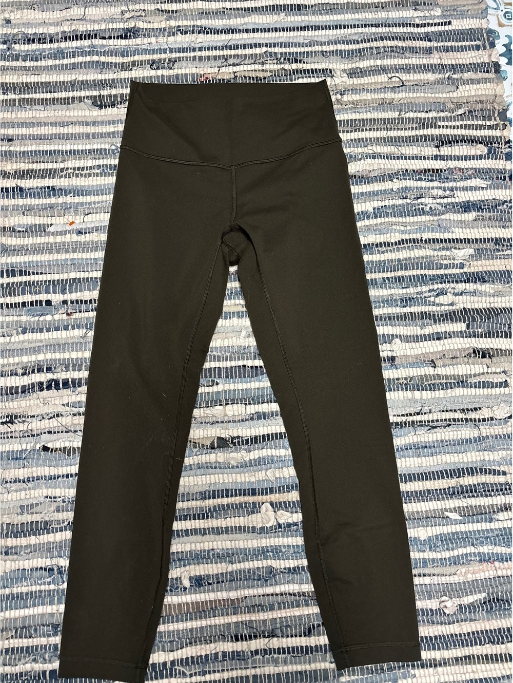 * | Lululemon | leggings. Size 8.